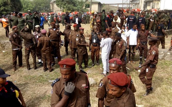 Protest as Amotekun operative kills 23-year-old in Ibadan | Daily Report Nigeria