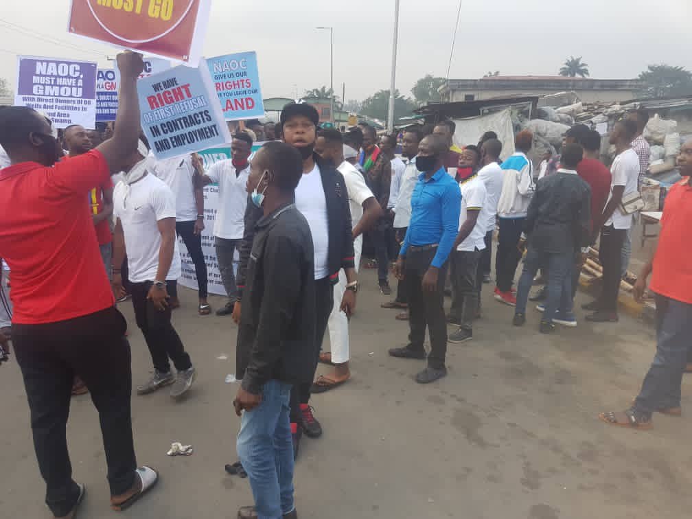 Breaking: Ijaw Youths, Host Communities Barricade Agip Office in Port Harcourt | Daily Report Nigeria