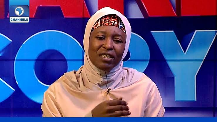 #OccuppyLekkiTollGate: 'Don't be a Toy Boy', Aisha Yesufu Drags Sanwo-Olu Over Harassment of Peaceful Protesters | Daily Report Nigeria