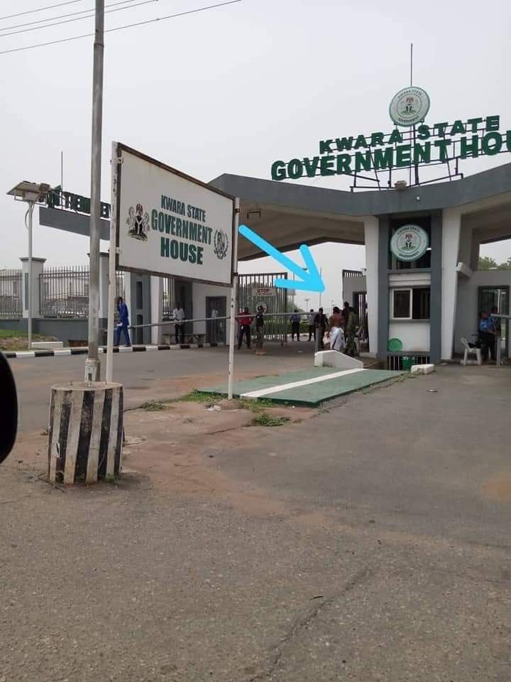 2019: Herbalist Storms Government House to Demand Consultation Fees From Governor | Daily Report Nigeria