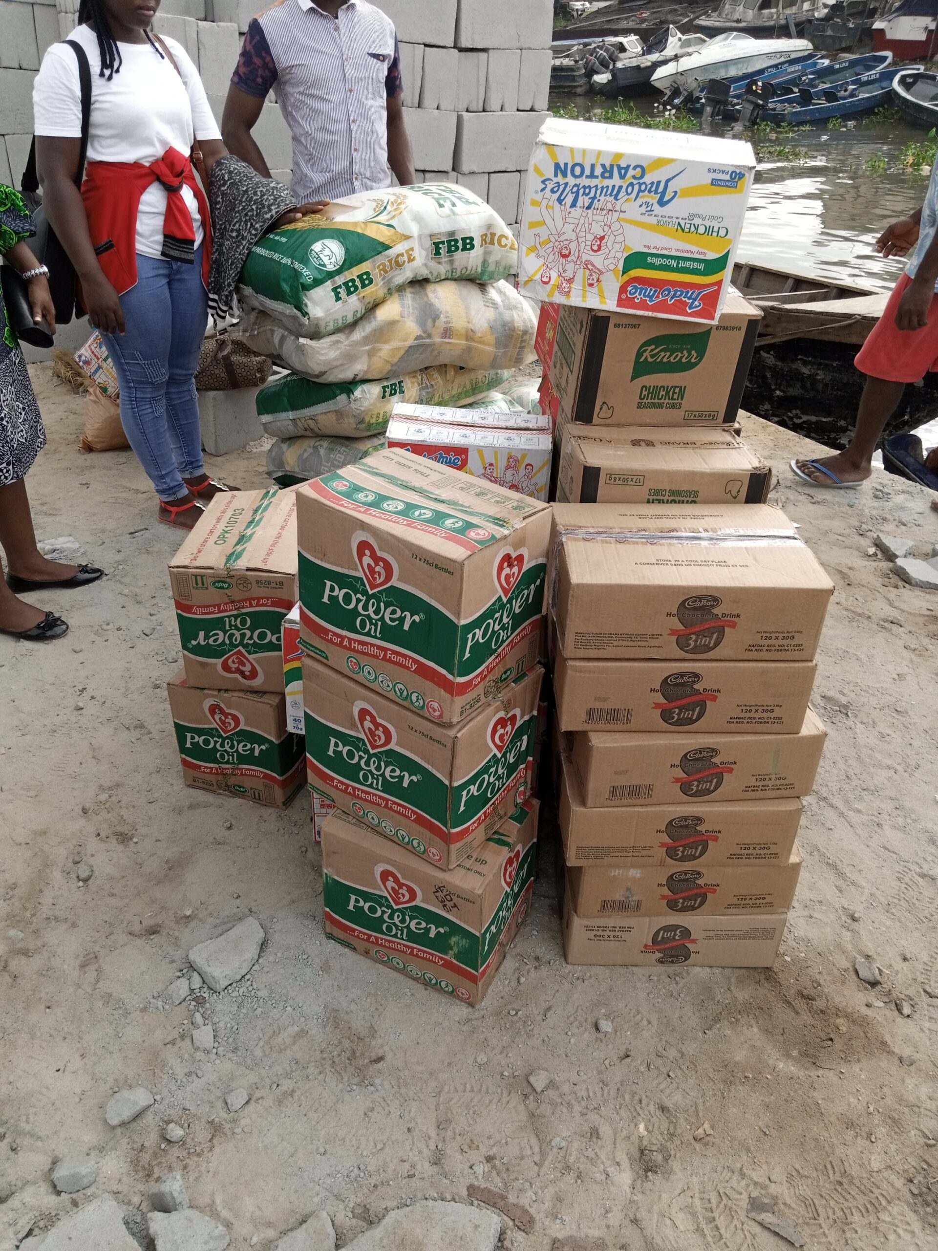 Easter: Joy as Engr Uti Donates Food Items For Widows, Widowers in Ogulagha | Daily Report Nigeria