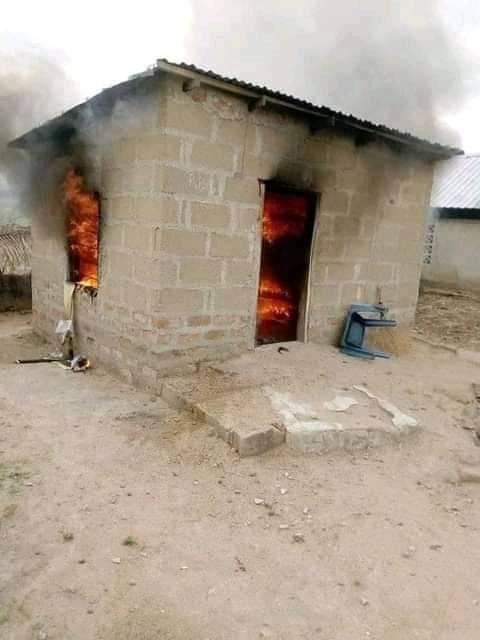 Woman Sets Boyfriends House on Fire in Benue | Daily Report Nigeria