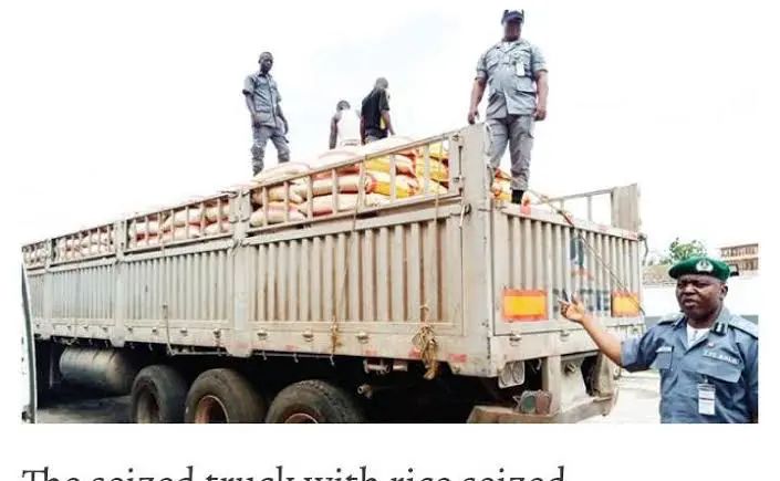 Customs Seizes Dangote Truck With 600 Bags of Smuggled Rice | Daily Report Nigeria