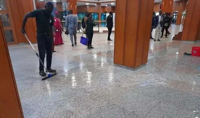 Shocker: Rain Exposes National Assembly’s Leaking Roof | Daily Report Nigeria