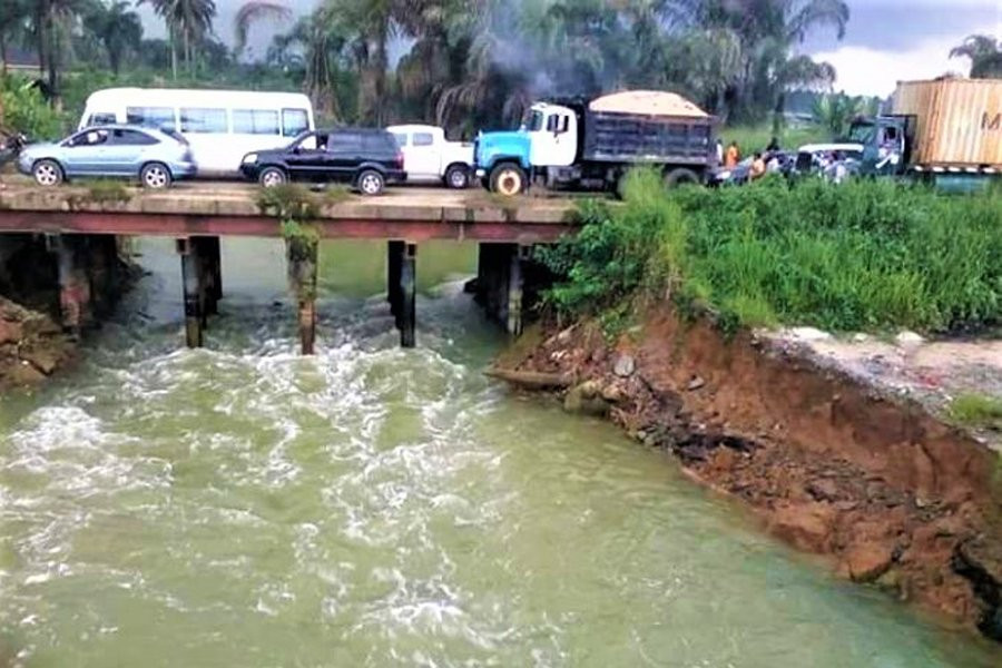 Two Dead, Five drown as Vehicle Plunged into River in Bauchi | Daily Report Nigeria