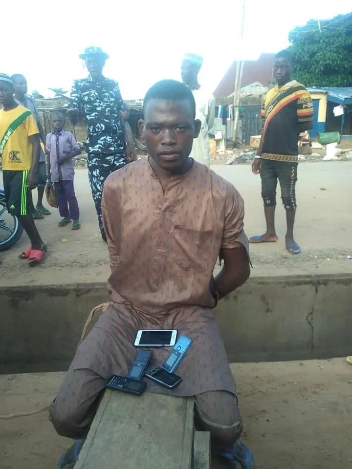 Suspected Thief Nabbed After he Fell Asleep While Robbing a Mosque in Kebbi | Daily Report Nigeria