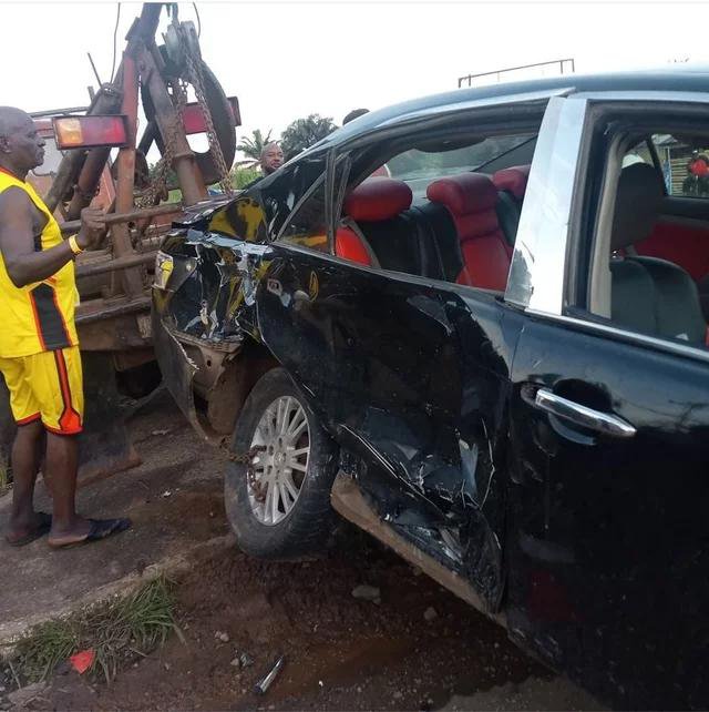 Nollywood Stars Escape Death in Auto Crash | Daily Report Nigeria