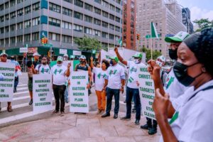 Nigerians in New York Campaign Against Secession (PHOTOS) | Daily Report Nigeria