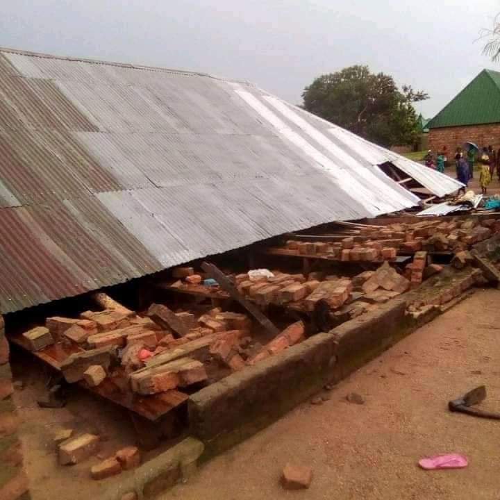 Two Die as Church Building Collapses During Service in Taraba (Photos) | Daily Report Nigeria