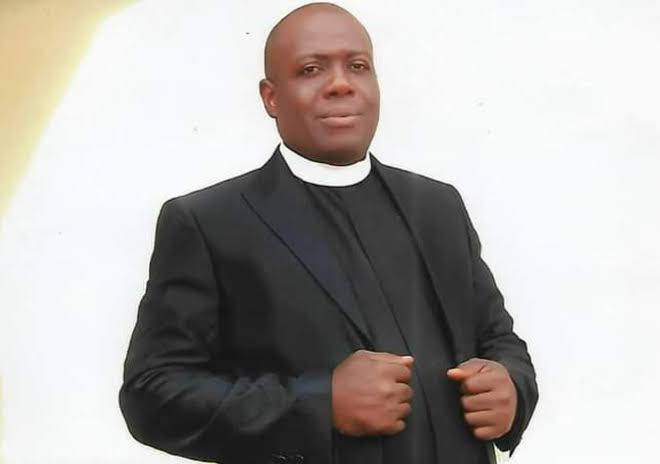 Gunmen Kill Priest ‘For Inviting Soldiers To Protect School’ in Imo | Daily Report Nigeria