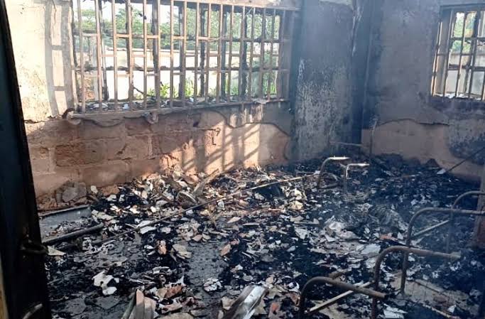 INEC Office Set Ablaze in Enugu | Daily Report Nigeria