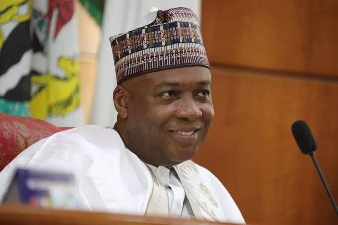 Some APC Bigwigs Will Soon Defect To PDP - Saraki | Daily Report Nigeria