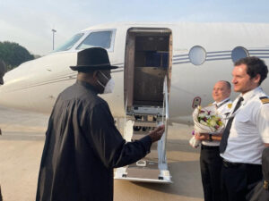 Ex-President Goodluck Johnathan Celebrates 64th Birthday in a Private Jet [PHOTOS] | Daily Report Nigeria