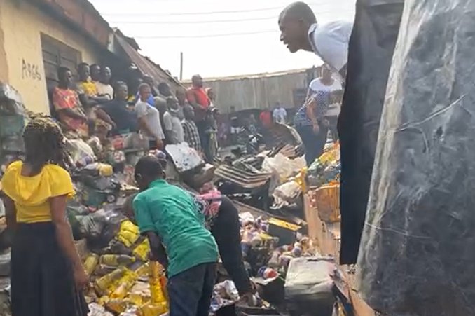 Fire Guts Nyanya Market in Abuja | Daily Report Nigeria