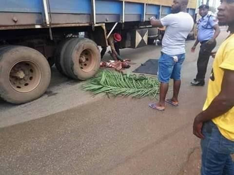 Truck Crushes Man to Death While Attempting to Collect Money From the Driver in Kwara