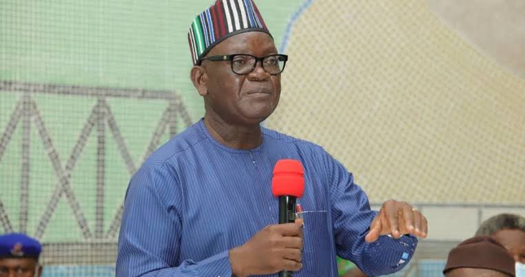 Beer-drinking: I Was Referring To APC Members in Benue - Ortom | Daily Report Nigeria