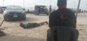 "Please Forgive Me, I'll Repent From Now" - Suspected Pickpocket Begs Bayelsa State Vigilante | Daily Report Nigeria