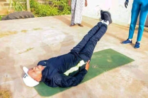 Reactions as 83-Year-Old Alaafin of Oyo is Pictured Exercising [PHOTOS] | Daily Report Nigeria