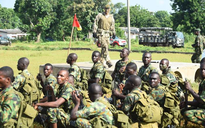 Army Makes Clarification on Abduction of Passengers By ISWAP on Maiduguri-Damaturu road | Daily Report Nigeria