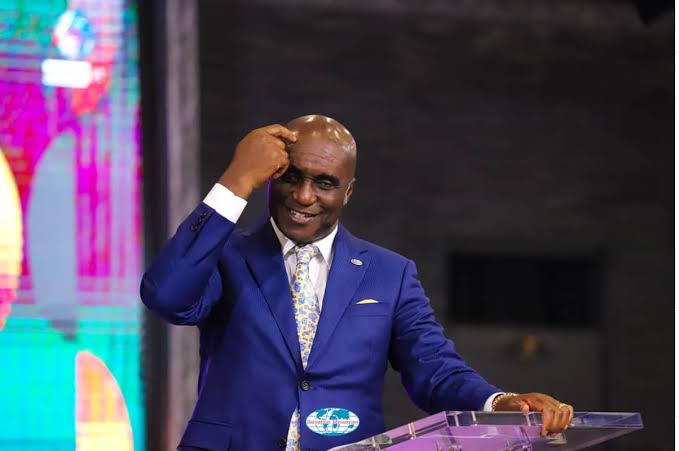 You Face Hardship in January Because You Don’t Pay Tithes At Yuletide – Pastor Ibiyeomie | Daily Report Nigeria