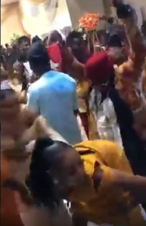 Reactions as Bride Pushes Away Bridesmaid Who Was Twerking on Her Husband's Best Man [VIDEO] | Daily Report Nigeria