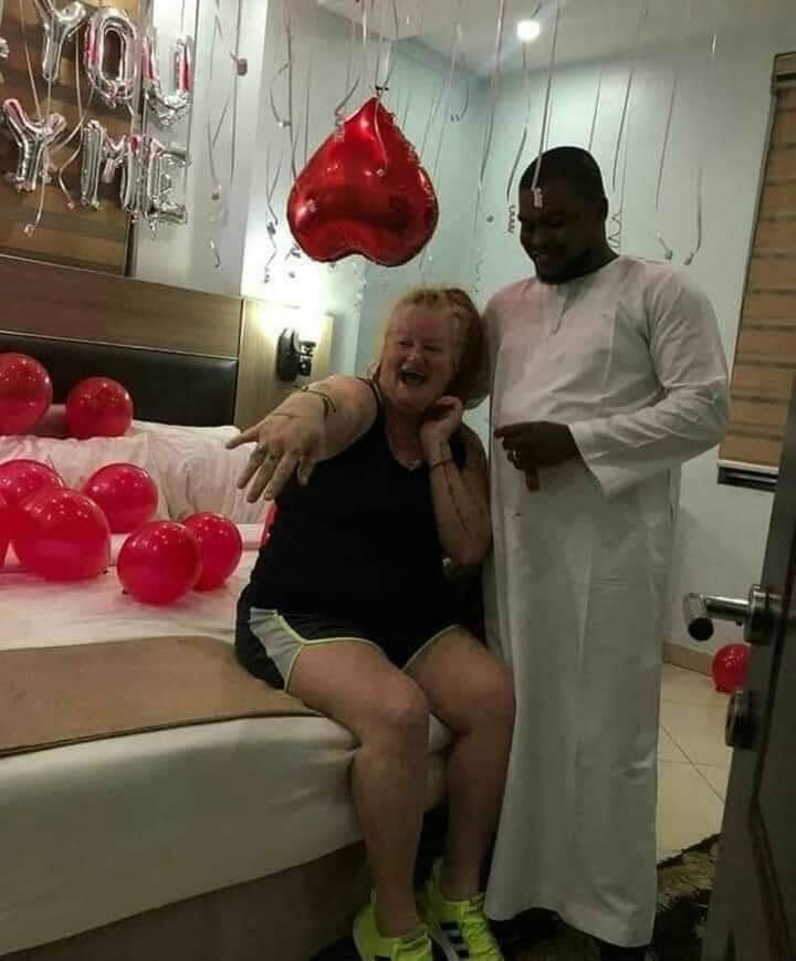 Nigerian Man Proposes to his  Canadian Girlfriend in Delta state | Daily Report Nigeria