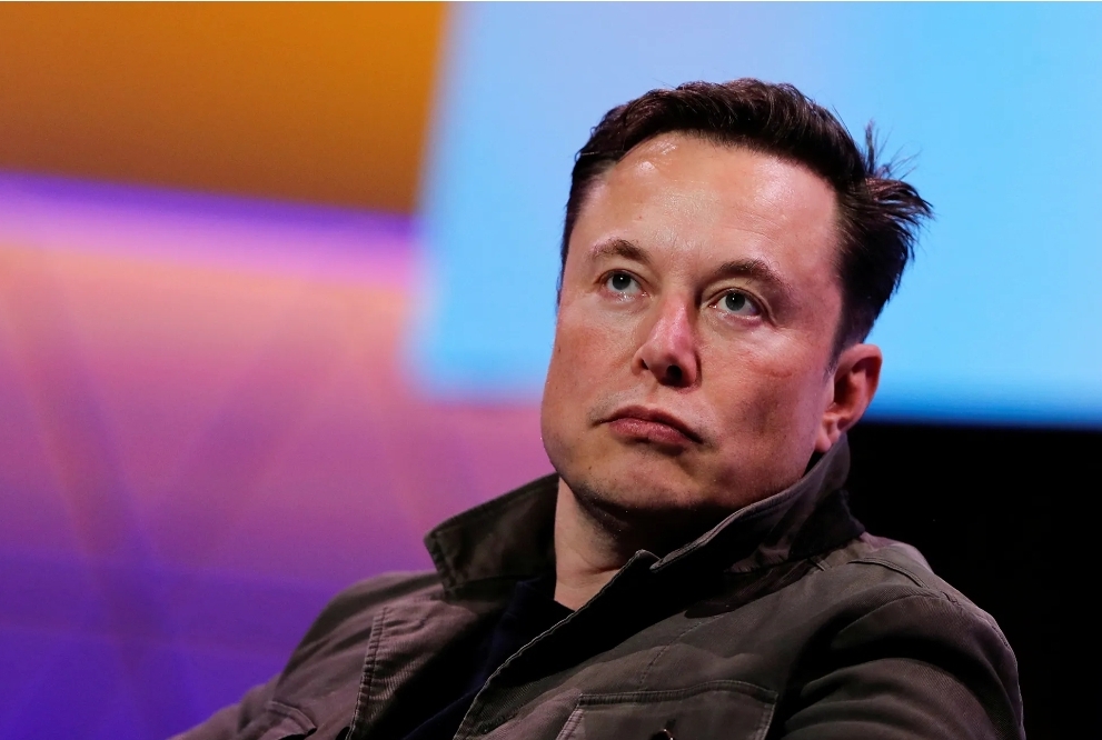 Elon Musk Offers Teenager $5K To Delete Twitter Tracking His Private Jet | Daily Report Nigeria