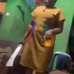 Stay Away From Yahoo Boys – Angry Mother Warns Daughter With Cutlass | Daily Report Nigeria