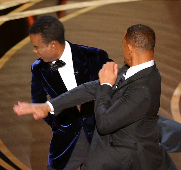 "Keep My Wife's Name Out Your F***ing Mouth" - Will Smith Slaps Chris Rock at Oscars for Making Joke About Jada | Daily Report Nigeria