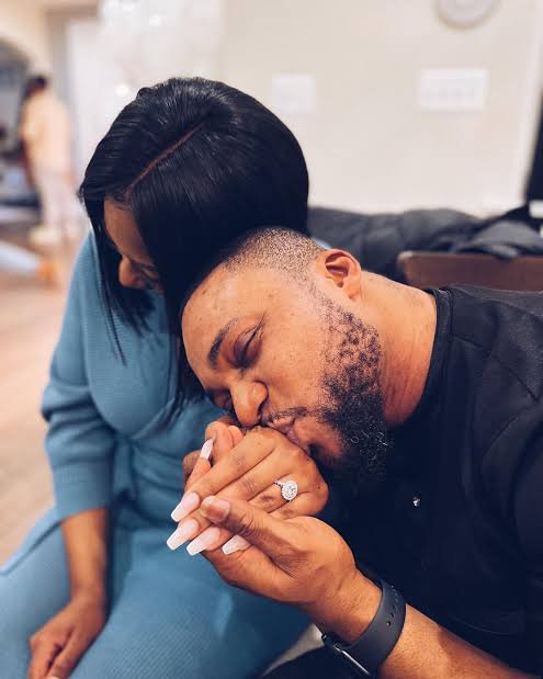 Gospel Singer Tim Godfrey Finally Unveils His Fiancee's Face after Their Engagement | Daily Report Nigeria