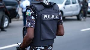 Police kill Iron Excavator Over Alleged N1,000 Bribe in Delta | Daily Report Nigeria