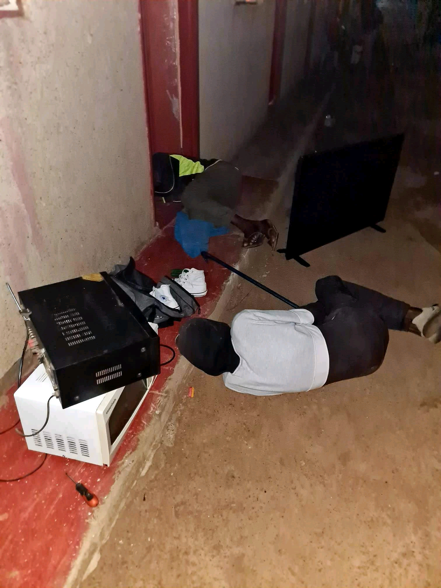 Two Thieves Fall Asleep After Stealing From an Old Woman | Daily Report Nigeria