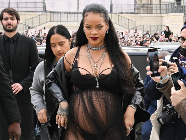 Why I Don't Hide My Pregnancy – Rihanna | Daily Report Nigeria