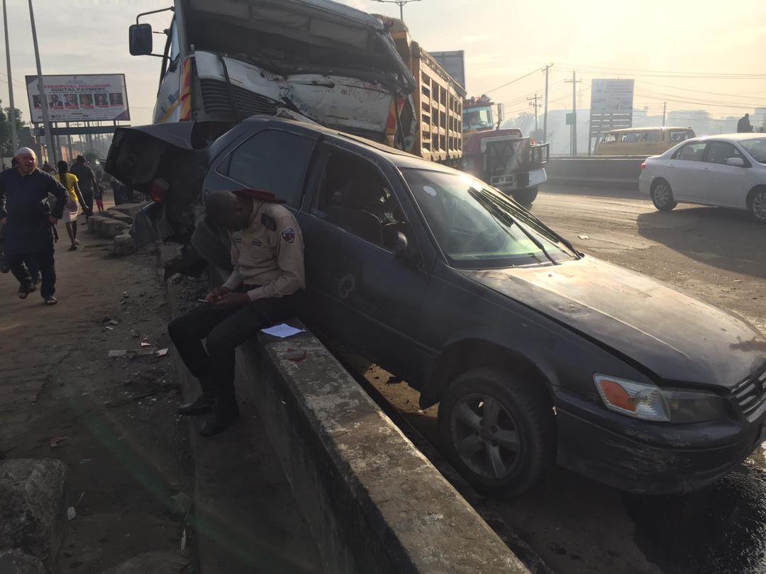 PHOTOS: Two Killed, Others Injured in Multiple Accident in Lagos | Daily Report Nigeria