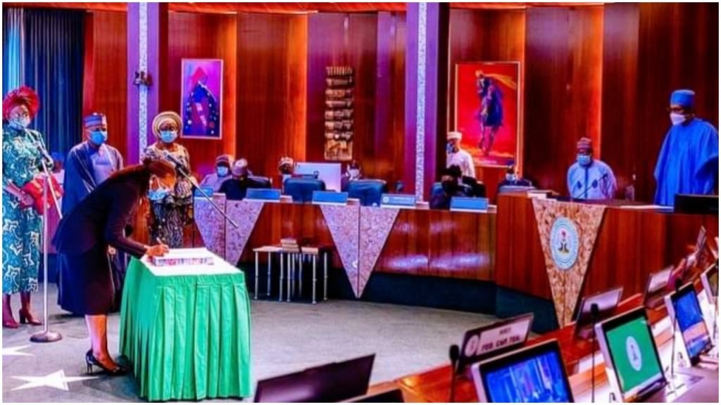 Buhari Swears In 4 Permanent Secretaries | Daily Report Nigeria