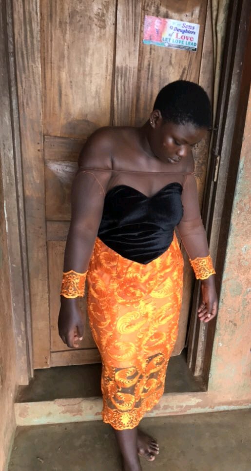 What I ordered, What I got—Lady Shares Photos From Her Tailor | Daily Report Nigeria