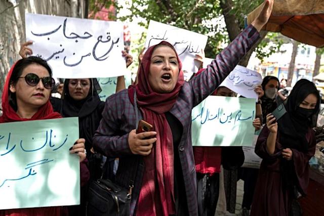 Afghan Women Protest Taliban Decree To Cover Faces | Daily Report Nigeria