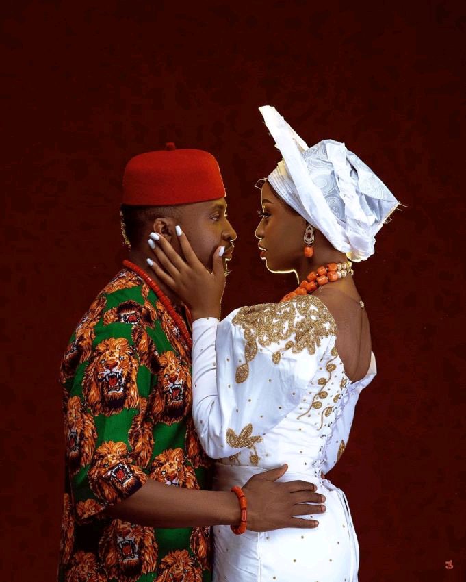 Photos From Comedian Funnybone's Traditional Marriage | Daily Report Nigeria