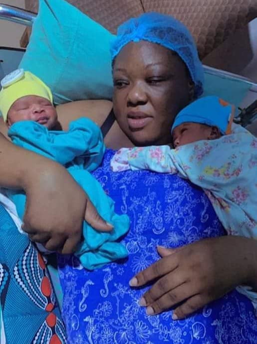 Joy As Nigerian Couple Welcomes Twins After 14 Years Of Waiting | Daily Report Nigeria