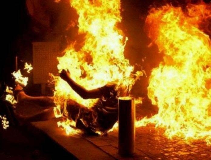 Burning Woman Grabs Husband After He Set Her Ablaze, Both Burn to Death | Daily Report Nigeria