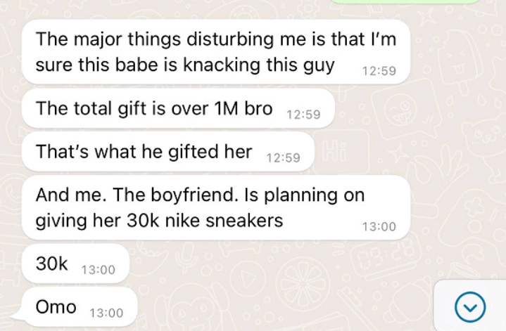 Boyfriend Panics as Girlfriend Receives iPhone 13, N600K Birthday Gift from Male Bestie | Daily Report Nigeria