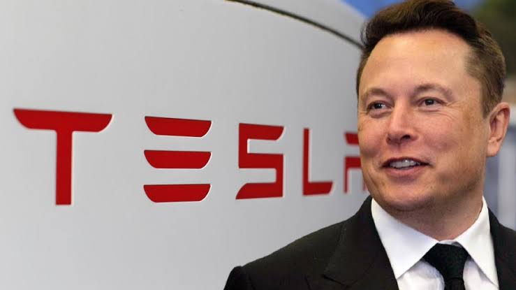 Elon Musk Sells $7bn Worth of Tesla Shares | Daily Report Nigeria