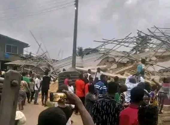 Many Feared Dead as 4-Storey Building Collapses in A'Ibom | Daily Report Nigeria