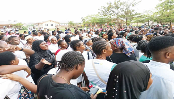 Students Lock Out Officials, Protest Poor Clinic | Daily Report Nigeria