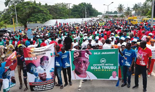 BREAKING: 23 Tinubu Supporters Faint During Kano Rally | Daily Report Nigeria