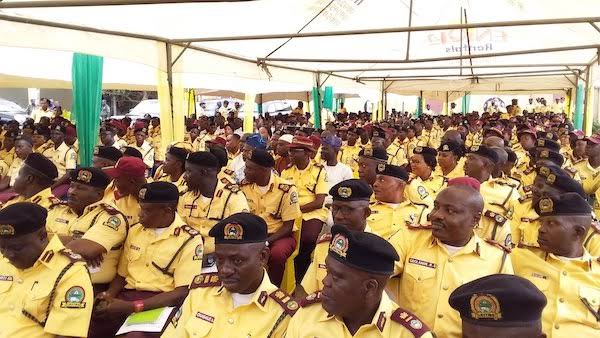 Soldiers Beat Policemen , LASTMA Official in Lagos | Daily Report Nigeria