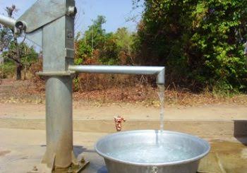 FG to Ban Boreholes in Urban Cities | Daily Report Nigeria