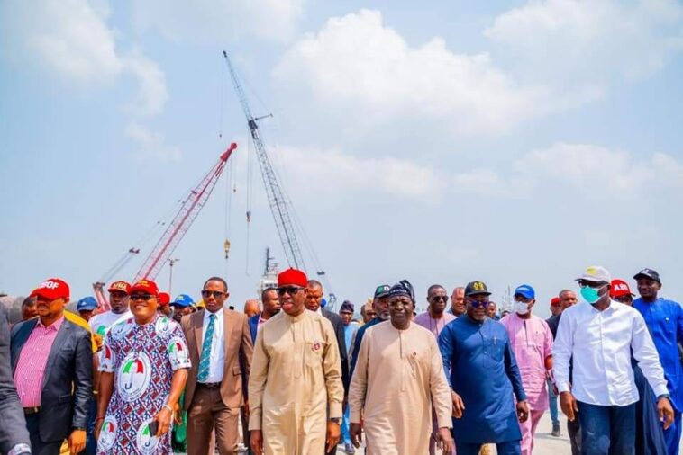 Ogheye Floating Market: Funkekeme Lauds Okowa | Daily Report Nigeria