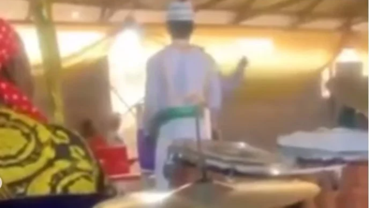 Pastor Fumes at Church Members For Dropping N100 as Offering | Daily Report Nigeria