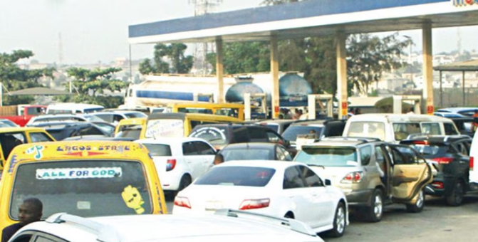 Reps Summon NNPC Over Petrol Scarcity | Daily Report Nigeria